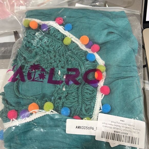Aolro Ladies Green Hollow out coverup sleeveless NWT size small - Picture 9 of 9